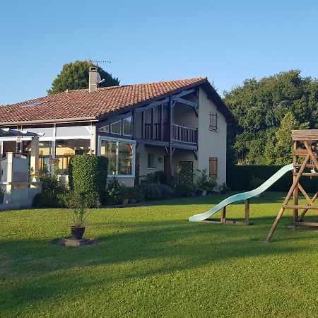 Grande Maison Familiale Serres-Gaston Exterior photo